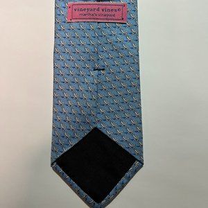 Vineyard vines Martha’s Vineyard beach chair silk tie